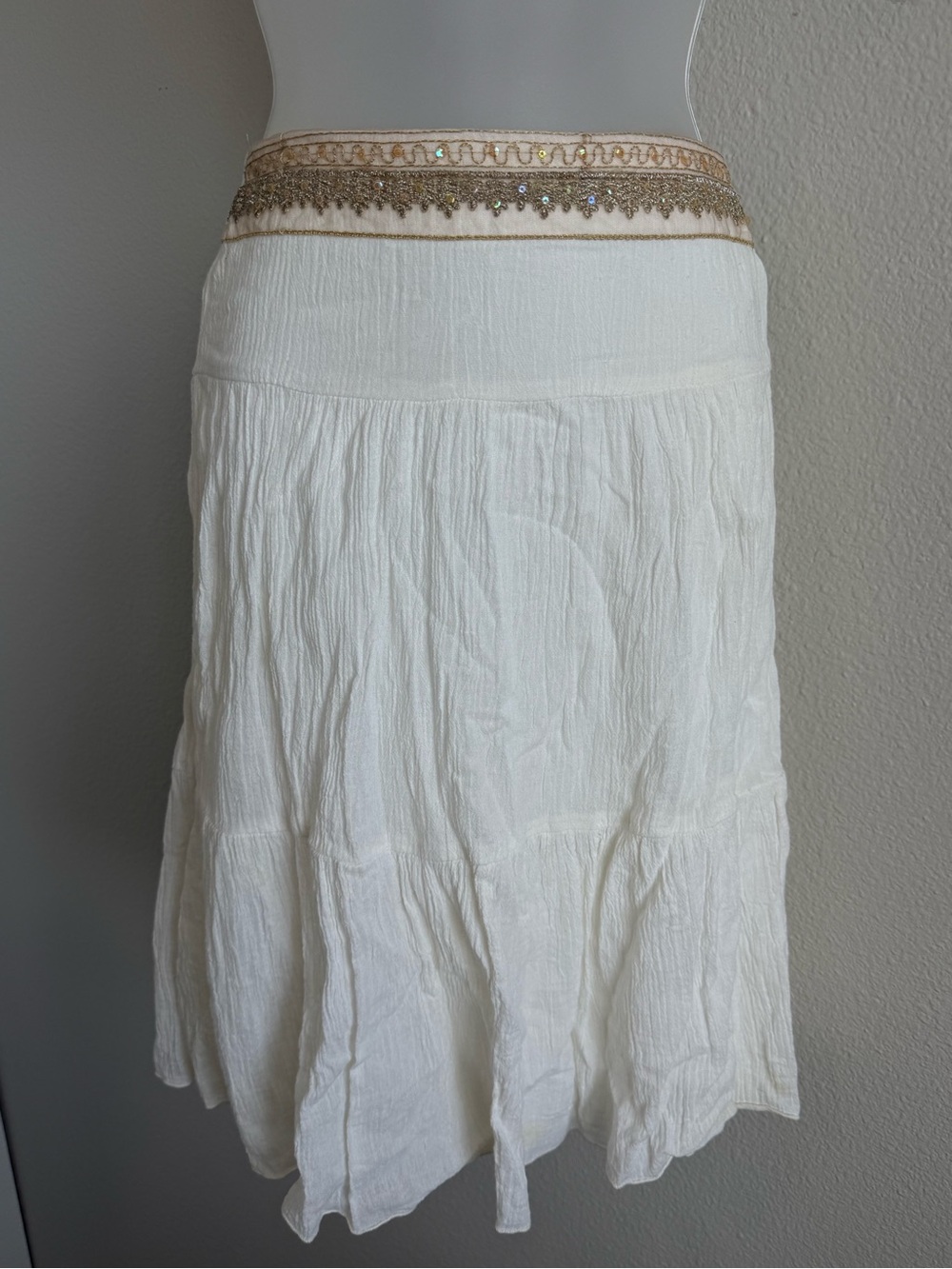 Y2K Byer California Cotton Gauze Tiered Midi Skirt Embroidered Gold Sequin